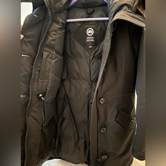 Canada Goose-- Rossclair Parka Heritage W/Coyote Trim Hood - Picture 4 of 15